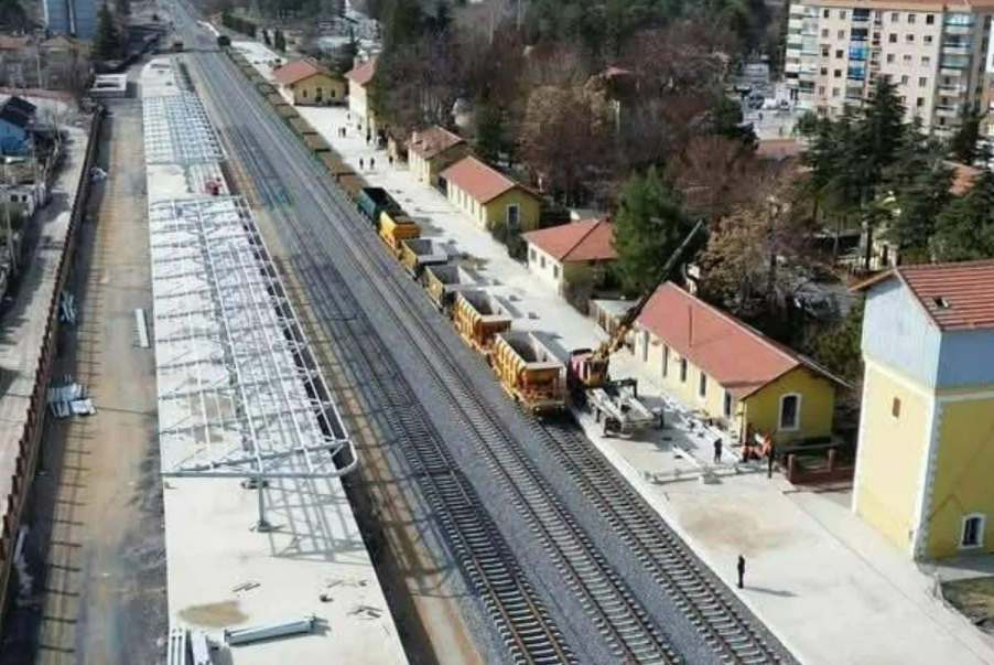 Ereğli YHT Hattında Son Durum: Akdeniz'e Ulaşım 2027'de Hızlanıyor!